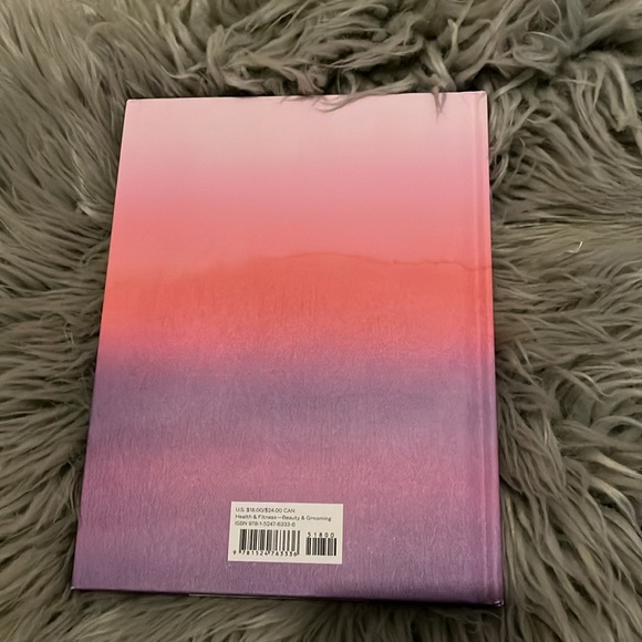 Pure skin book by by Victoria Tsai - Picture 2 of 3